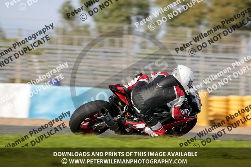 01 to 3rd december 2018;Jerez;event digital images;motorbikes;no limits;peter wileman photography;trackday;trackday digital images