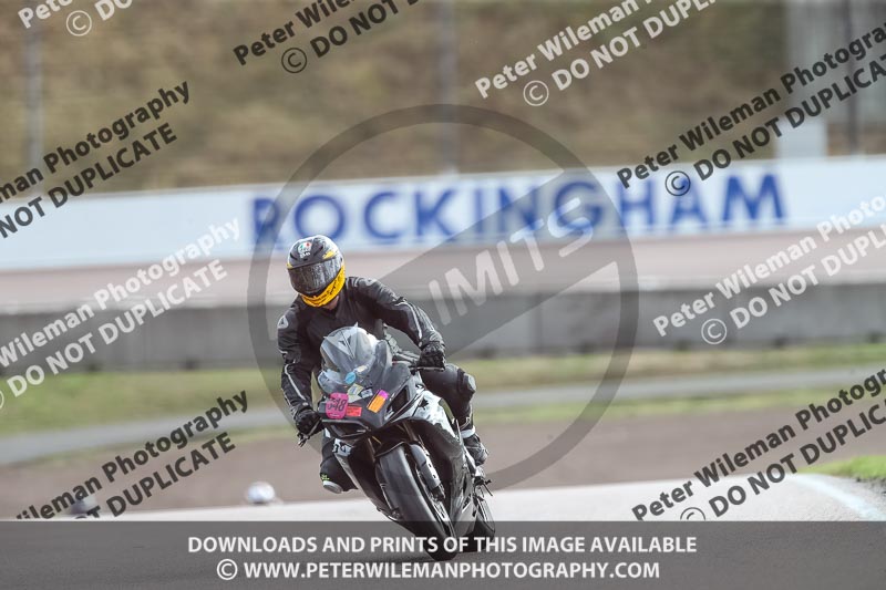 Rockingham no limits trackday;enduro digital images;event digital images;eventdigitalimages;no limits trackdays;peter wileman photography;racing digital images;rockingham raceway northamptonshire;rockingham trackday photographs;trackday digital images;trackday photos