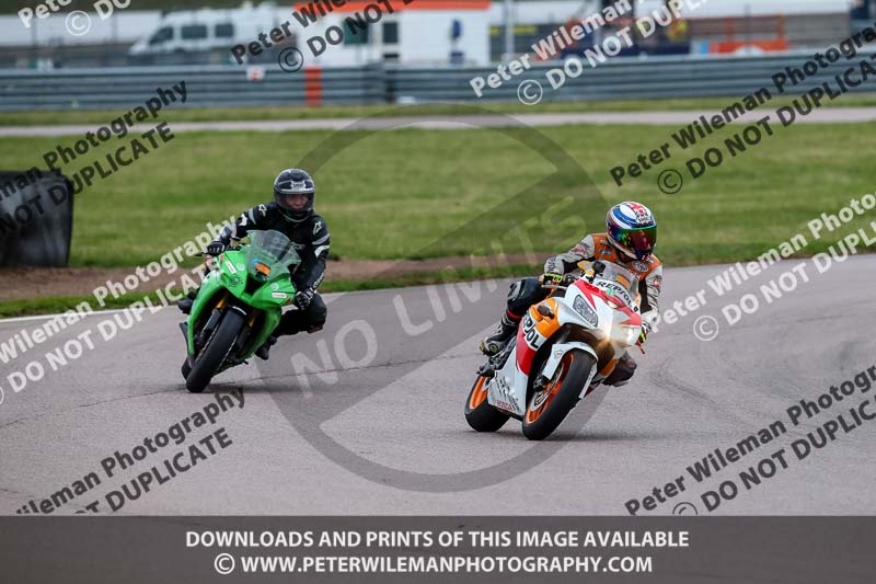 Rockingham no limits trackday;enduro digital images;event digital images;eventdigitalimages;no limits trackdays;peter wileman photography;racing digital images;rockingham raceway northamptonshire;rockingham trackday photographs;trackday digital images;trackday photos