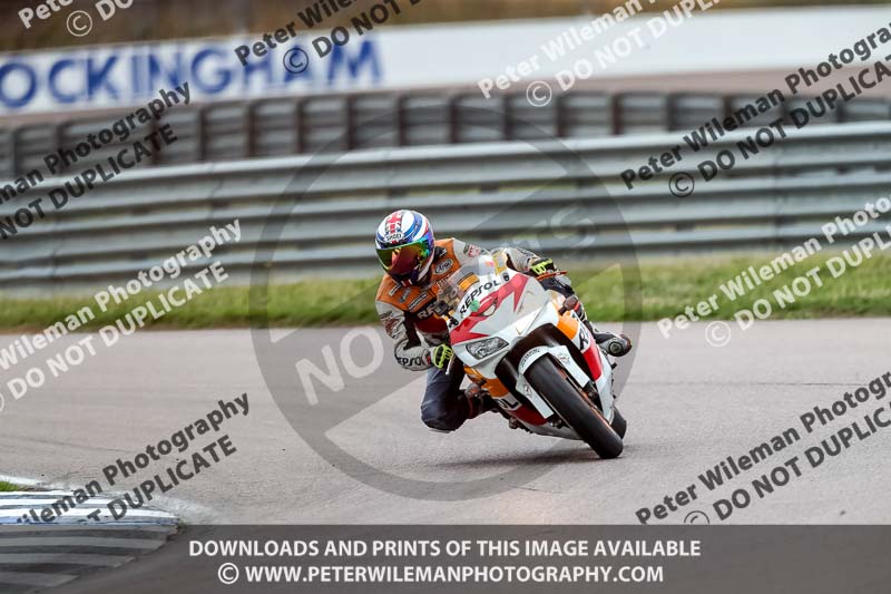 Rockingham no limits trackday;enduro digital images;event digital images;eventdigitalimages;no limits trackdays;peter wileman photography;racing digital images;rockingham raceway northamptonshire;rockingham trackday photographs;trackday digital images;trackday photos