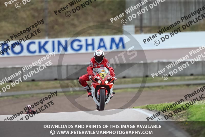 Rockingham no limits trackday;enduro digital images;event digital images;eventdigitalimages;no limits trackdays;peter wileman photography;racing digital images;rockingham raceway northamptonshire;rockingham trackday photographs;trackday digital images;trackday photos