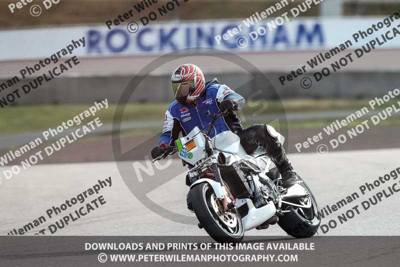 Rockingham no limits trackday;enduro digital images;event digital images;eventdigitalimages;no limits trackdays;peter wileman photography;racing digital images;rockingham raceway northamptonshire;rockingham trackday photographs;trackday digital images;trackday photos