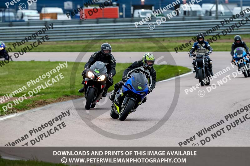 Rockingham no limits trackday;enduro digital images;event digital images;eventdigitalimages;no limits trackdays;peter wileman photography;racing digital images;rockingham raceway northamptonshire;rockingham trackday photographs;trackday digital images;trackday photos