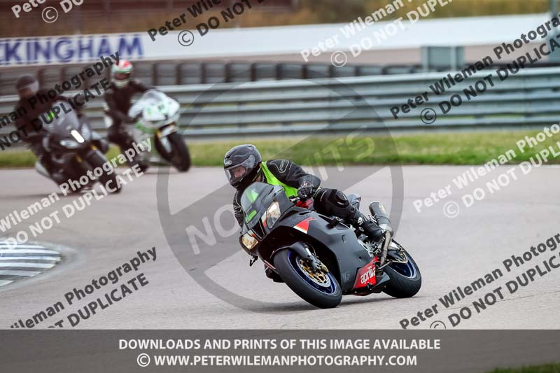 Rockingham no limits trackday;enduro digital images;event digital images;eventdigitalimages;no limits trackdays;peter wileman photography;racing digital images;rockingham raceway northamptonshire;rockingham trackday photographs;trackday digital images;trackday photos