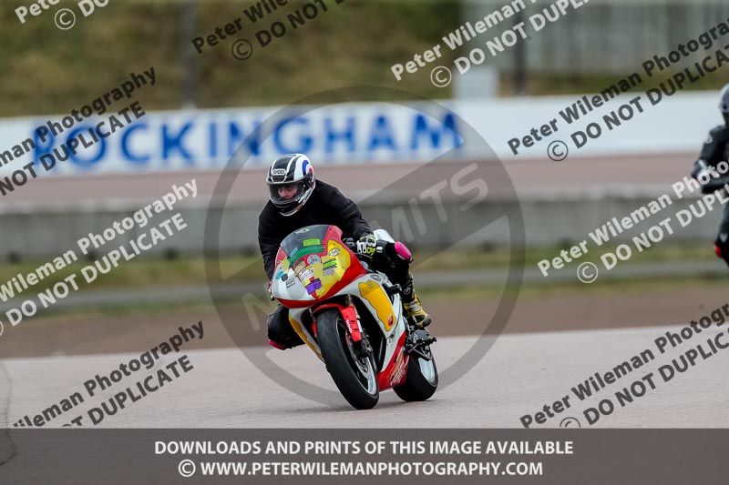 Rockingham no limits trackday;enduro digital images;event digital images;eventdigitalimages;no limits trackdays;peter wileman photography;racing digital images;rockingham raceway northamptonshire;rockingham trackday photographs;trackday digital images;trackday photos