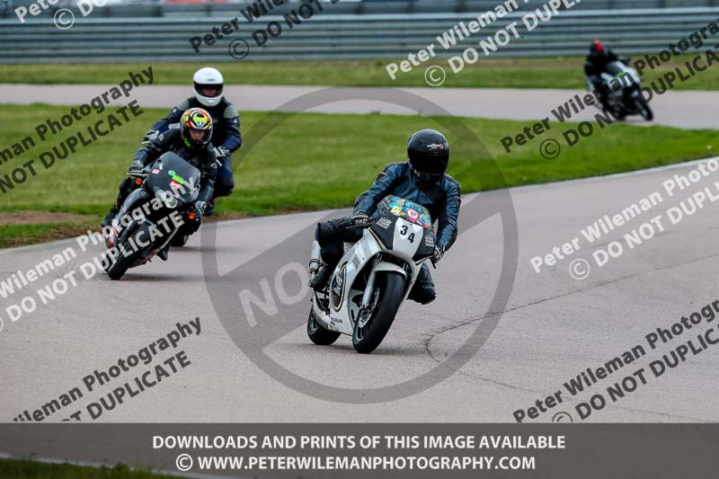 Rockingham no limits trackday;enduro digital images;event digital images;eventdigitalimages;no limits trackdays;peter wileman photography;racing digital images;rockingham raceway northamptonshire;rockingham trackday photographs;trackday digital images;trackday photos