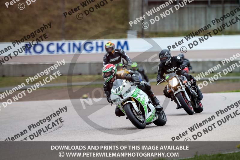 Rockingham no limits trackday;enduro digital images;event digital images;eventdigitalimages;no limits trackdays;peter wileman photography;racing digital images;rockingham raceway northamptonshire;rockingham trackday photographs;trackday digital images;trackday photos