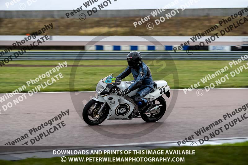 Rockingham no limits trackday;enduro digital images;event digital images;eventdigitalimages;no limits trackdays;peter wileman photography;racing digital images;rockingham raceway northamptonshire;rockingham trackday photographs;trackday digital images;trackday photos