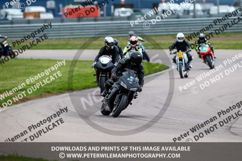 Rockingham no limits trackday;enduro digital images;event digital images;eventdigitalimages;no limits trackdays;peter wileman photography;racing digital images;rockingham raceway northamptonshire;rockingham trackday photographs;trackday digital images;trackday photos