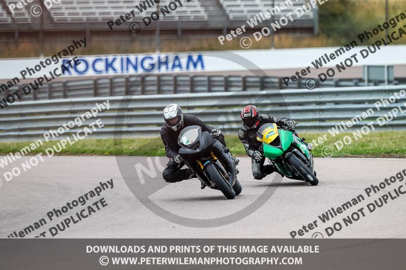 Rockingham no limits trackday;enduro digital images;event digital images;eventdigitalimages;no limits trackdays;peter wileman photography;racing digital images;rockingham raceway northamptonshire;rockingham trackday photographs;trackday digital images;trackday photos