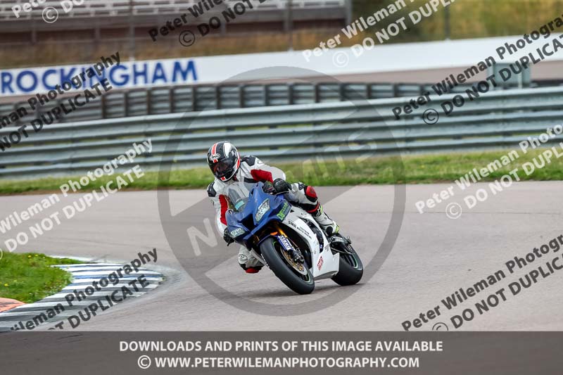 Rockingham no limits trackday;enduro digital images;event digital images;eventdigitalimages;no limits trackdays;peter wileman photography;racing digital images;rockingham raceway northamptonshire;rockingham trackday photographs;trackday digital images;trackday photos