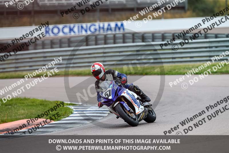 Rockingham no limits trackday;enduro digital images;event digital images;eventdigitalimages;no limits trackdays;peter wileman photography;racing digital images;rockingham raceway northamptonshire;rockingham trackday photographs;trackday digital images;trackday photos