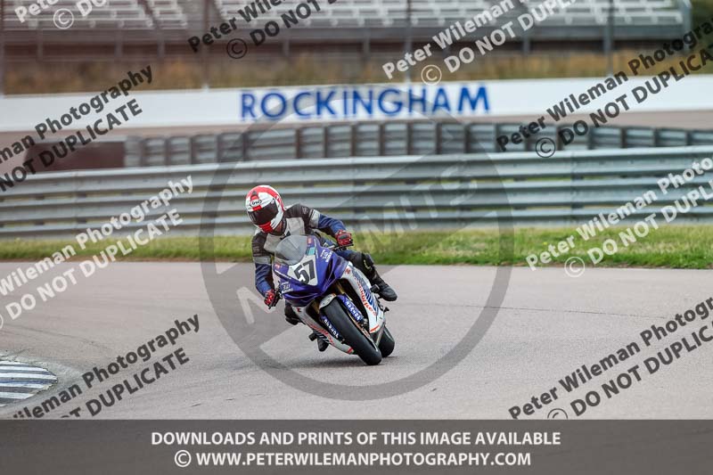 Rockingham no limits trackday;enduro digital images;event digital images;eventdigitalimages;no limits trackdays;peter wileman photography;racing digital images;rockingham raceway northamptonshire;rockingham trackday photographs;trackday digital images;trackday photos