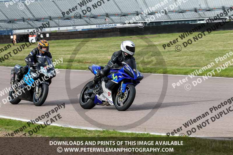 Rockingham no limits trackday;enduro digital images;event digital images;eventdigitalimages;no limits trackdays;peter wileman photography;racing digital images;rockingham raceway northamptonshire;rockingham trackday photographs;trackday digital images;trackday photos