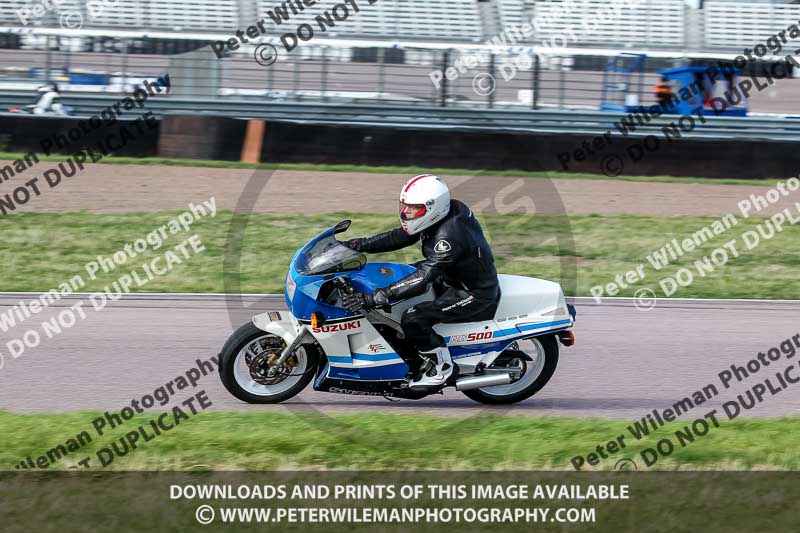 Rockingham no limits trackday;enduro digital images;event digital images;eventdigitalimages;no limits trackdays;peter wileman photography;racing digital images;rockingham raceway northamptonshire;rockingham trackday photographs;trackday digital images;trackday photos