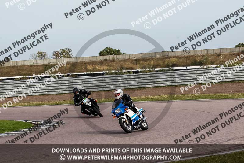 Rockingham no limits trackday;enduro digital images;event digital images;eventdigitalimages;no limits trackdays;peter wileman photography;racing digital images;rockingham raceway northamptonshire;rockingham trackday photographs;trackday digital images;trackday photos