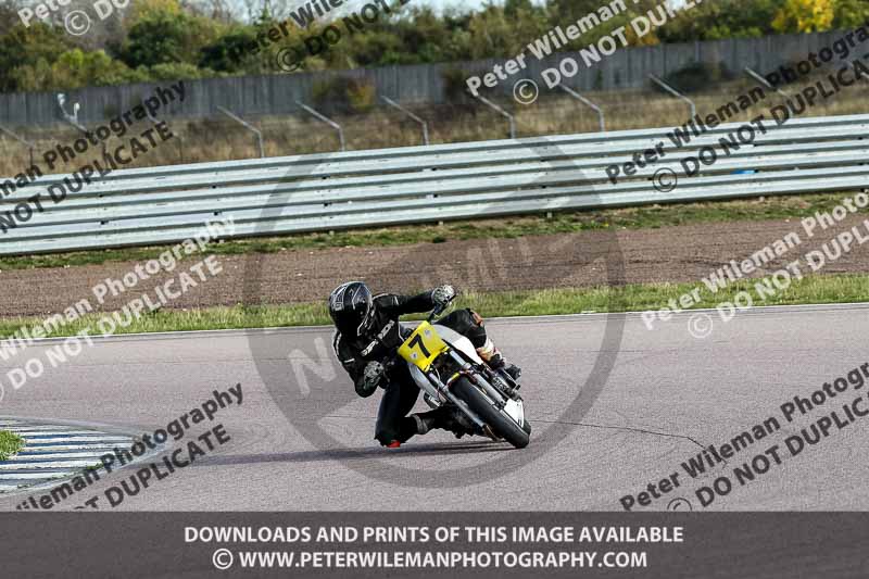 Rockingham no limits trackday;enduro digital images;event digital images;eventdigitalimages;no limits trackdays;peter wileman photography;racing digital images;rockingham raceway northamptonshire;rockingham trackday photographs;trackday digital images;trackday photos