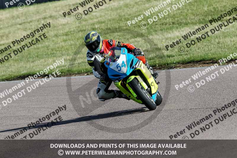 Rockingham no limits trackday;enduro digital images;event digital images;eventdigitalimages;no limits trackdays;peter wileman photography;racing digital images;rockingham raceway northamptonshire;rockingham trackday photographs;trackday digital images;trackday photos