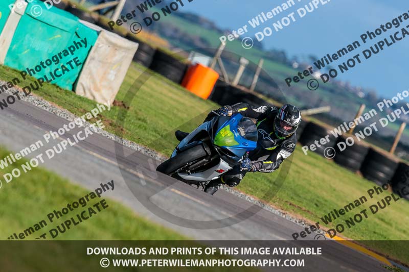 PJ Motorsport Photography 2018;anglesey no limits trackday;anglesey photographs;anglesey trackday photographs;enduro digital images;event digital images;eventdigitalimages;no limits trackdays;peter wileman photography;racing digital images;trac mon;trackday digital images;trackday photos;ty croes