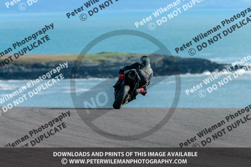 PJ Motorsport Photography 2018;anglesey no limits trackday;anglesey photographs;anglesey trackday photographs;enduro digital images;event digital images;eventdigitalimages;no limits trackdays;peter wileman photography;racing digital images;trac mon;trackday digital images;trackday photos;ty croes