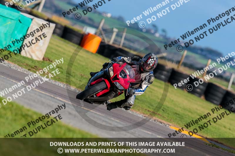 PJ Motorsport Photography 2018;anglesey no limits trackday;anglesey photographs;anglesey trackday photographs;enduro digital images;event digital images;eventdigitalimages;no limits trackdays;peter wileman photography;racing digital images;trac mon;trackday digital images;trackday photos;ty croes