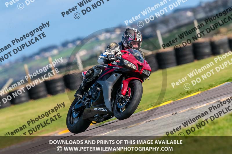 PJ Motorsport Photography 2018;anglesey no limits trackday;anglesey photographs;anglesey trackday photographs;enduro digital images;event digital images;eventdigitalimages;no limits trackdays;peter wileman photography;racing digital images;trac mon;trackday digital images;trackday photos;ty croes