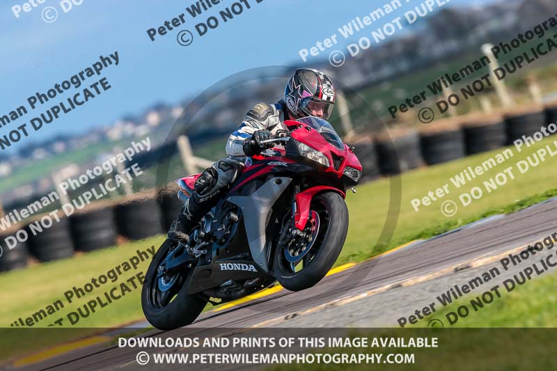 PJ Motorsport Photography 2018;anglesey no limits trackday;anglesey photographs;anglesey trackday photographs;enduro digital images;event digital images;eventdigitalimages;no limits trackdays;peter wileman photography;racing digital images;trac mon;trackday digital images;trackday photos;ty croes