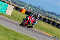 PJ-Motorsport-Photography-2018;anglesey-no-limits-trackday;anglesey-photographs;anglesey-trackday-photographs;enduro-digital-images;event-digital-images;eventdigitalimages;no-limits-trackdays;peter-wileman-photography;racing-digital-images;trac-mon;trackday-digital-images;trackday-photos;ty-croes