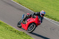 PJ-Motorsport-Photography-2018;anglesey-no-limits-trackday;anglesey-photographs;anglesey-trackday-photographs;enduro-digital-images;event-digital-images;eventdigitalimages;no-limits-trackdays;peter-wileman-photography;racing-digital-images;trac-mon;trackday-digital-images;trackday-photos;ty-croes