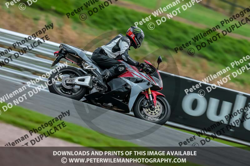 PJ Motorsport Photography 2018;anglesey;brands hatch;cadwell park;croft;donington park;enduro digital images;event digital images;eventdigitalimages;mallory;no limits;oulton park;peter wileman photography;racing digital images;silverstone;snetterton;trackday digital images;trackday photos;vmcc banbury run;welsh 2 day enduro