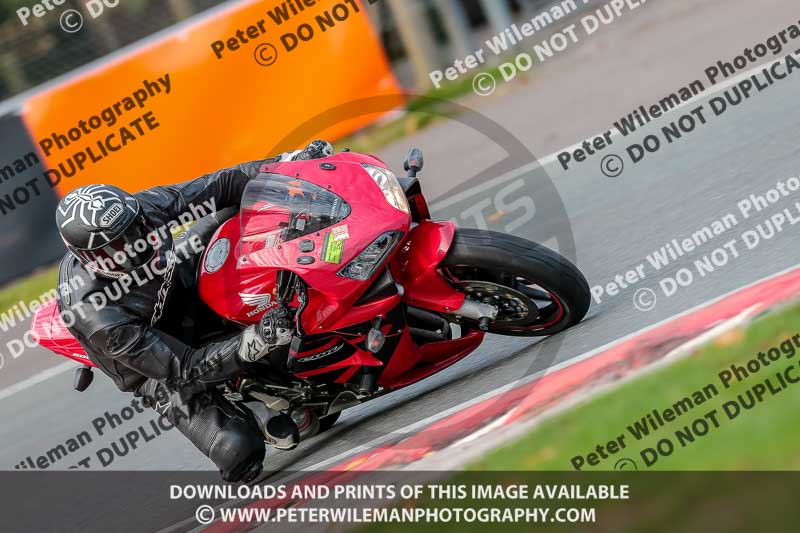 PJ Motorsport Photography 2018;anglesey;brands hatch;cadwell park;croft;donington park;enduro digital images;event digital images;eventdigitalimages;mallory;no limits;oulton park;peter wileman photography;racing digital images;silverstone;snetterton;trackday digital images;trackday photos;vmcc banbury run;welsh 2 day enduro