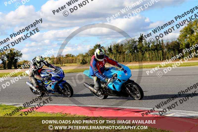 enduro digital images;event digital images;eventdigitalimages;no limits trackdays;peter wileman photography;racing digital images;snetterton;snetterton no limits trackday;snetterton photographs;snetterton trackday photographs;trackday digital images;trackday photos