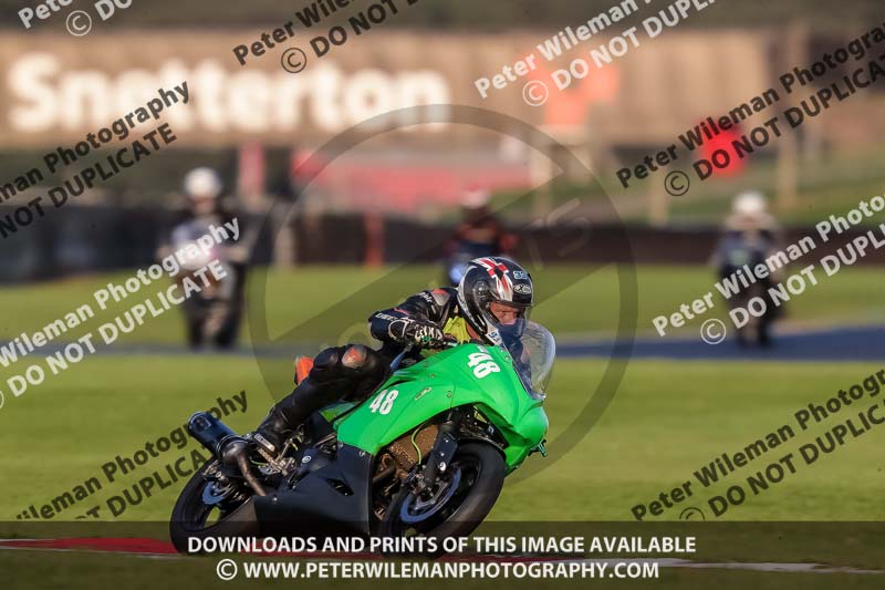 Rockingham no limits trackday;enduro digital images;event digital images;eventdigitalimages;no limits trackdays;peter wileman photography;racing digital images;rockingham raceway northamptonshire;rockingham trackday photographs;trackday digital images;trackday photos