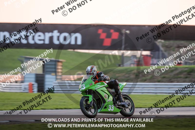 Rockingham no limits trackday;enduro digital images;event digital images;eventdigitalimages;no limits trackdays;peter wileman photography;racing digital images;rockingham raceway northamptonshire;rockingham trackday photographs;trackday digital images;trackday photos