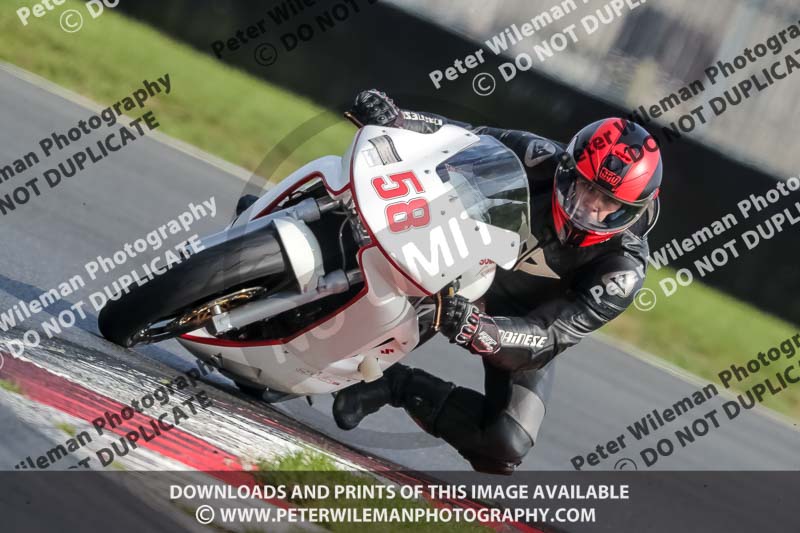 enduro digital images;event digital images;eventdigitalimages;no limits trackdays;peter wileman photography;racing digital images;snetterton;snetterton no limits trackday;snetterton photographs;snetterton trackday photographs;trackday digital images;trackday photos