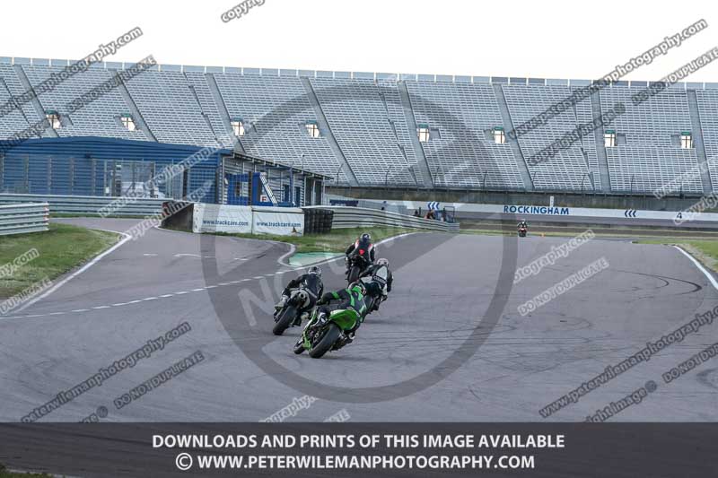 Rockingham no limits trackday;enduro digital images;event digital images;eventdigitalimages;no limits trackdays;peter wileman photography;racing digital images;rockingham raceway northamptonshire;rockingham trackday photographs;trackday digital images;trackday photos