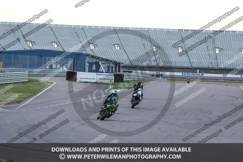 Rockingham no limits trackday;enduro digital images;event digital images;eventdigitalimages;no limits trackdays;peter wileman photography;racing digital images;rockingham raceway northamptonshire;rockingham trackday photographs;trackday digital images;trackday photos