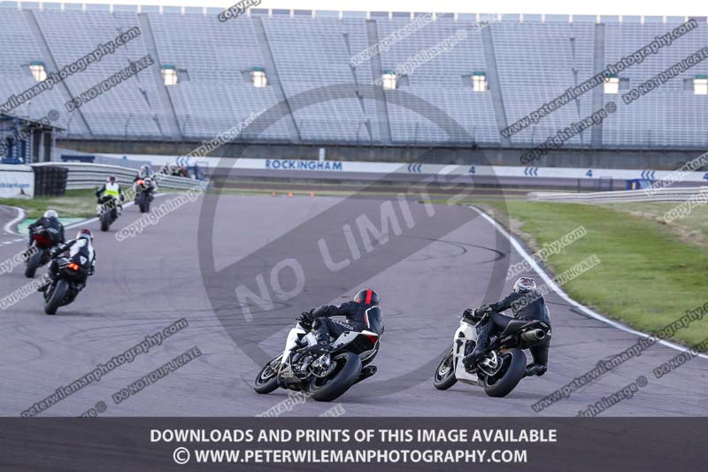 Rockingham no limits trackday;enduro digital images;event digital images;eventdigitalimages;no limits trackdays;peter wileman photography;racing digital images;rockingham raceway northamptonshire;rockingham trackday photographs;trackday digital images;trackday photos