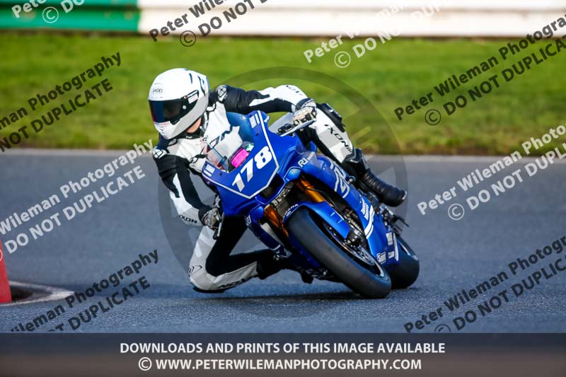 enduro digital images;event digital images;eventdigitalimages;mallory park;mallory park photographs;mallory park trackday;mallory park trackday photographs;no limits trackdays;peter wileman photography;racing digital images;trackday digital images;trackday photos