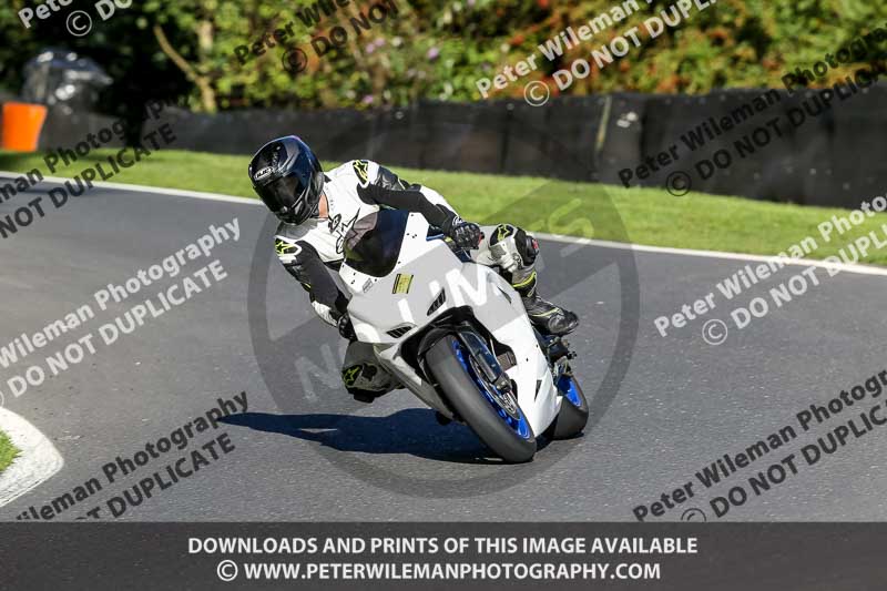 cadwell no limits trackday;cadwell park;cadwell park photographs;cadwell trackday photographs;enduro digital images;event digital images;eventdigitalimages;no limits trackdays;peter wileman photography;racing digital images;trackday digital images;trackday photos