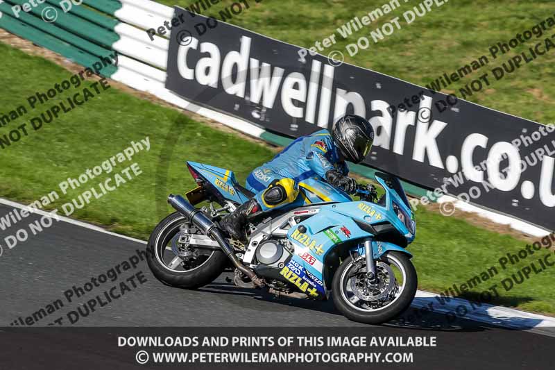 cadwell no limits trackday;cadwell park;cadwell park photographs;cadwell trackday photographs;enduro digital images;event digital images;eventdigitalimages;no limits trackdays;peter wileman photography;racing digital images;trackday digital images;trackday photos