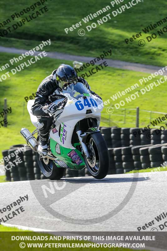 cadwell no limits trackday;cadwell park;cadwell park photographs;cadwell trackday photographs;enduro digital images;event digital images;eventdigitalimages;no limits trackdays;peter wileman photography;racing digital images;trackday digital images;trackday photos