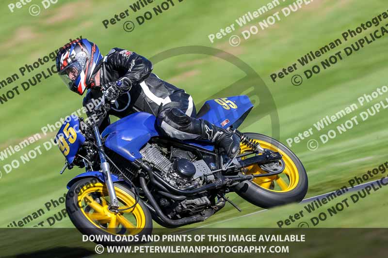 cadwell no limits trackday;cadwell park;cadwell park photographs;cadwell trackday photographs;enduro digital images;event digital images;eventdigitalimages;no limits trackdays;peter wileman photography;racing digital images;trackday digital images;trackday photos