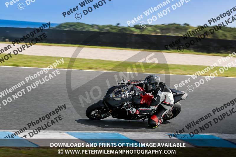 07th to 9th January 2019;Phillip Island;event digital images;motorbikes;no limits;peter wileman photography;trackday;trackday digital images