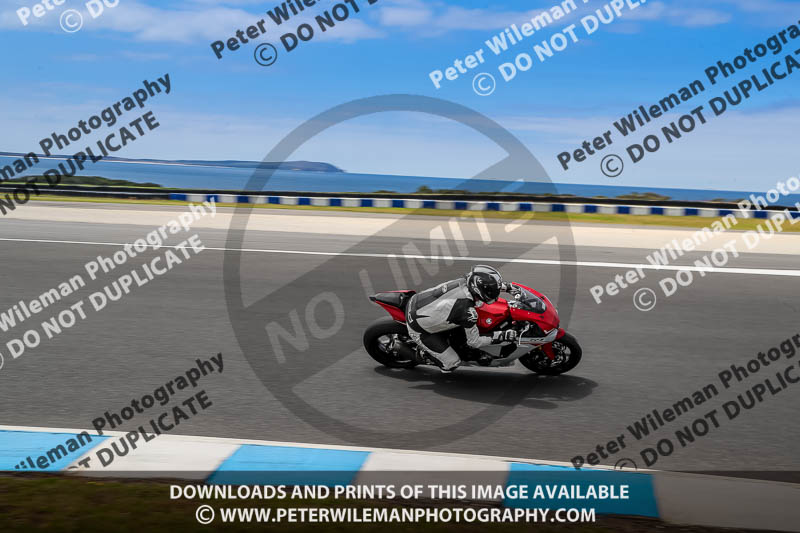 07th to 9th January 2019;Phillip Island;event digital images;motorbikes;no limits;peter wileman photography;trackday;trackday digital images