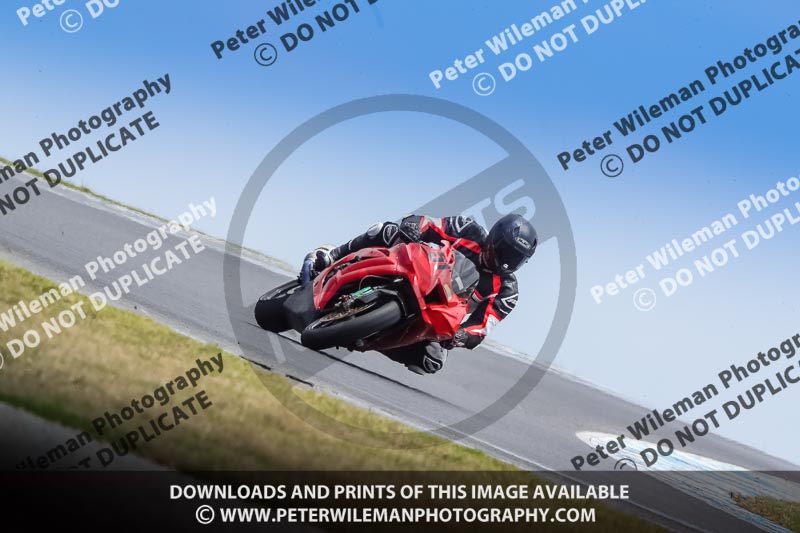 07th to 9th January 2019;Phillip Island;event digital images;motorbikes;no limits;peter wileman photography;trackday;trackday digital images