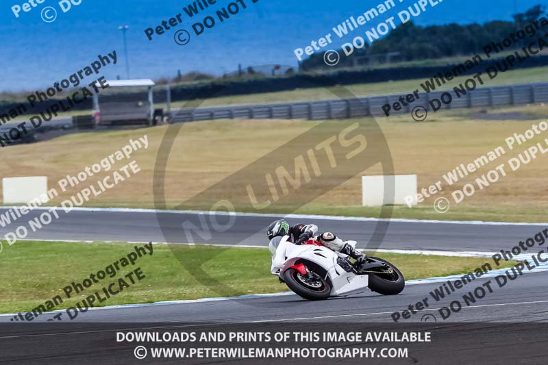 07th to 9th January 2019;Phillip Island;event digital images;motorbikes;no limits;peter wileman photography;trackday;trackday digital images