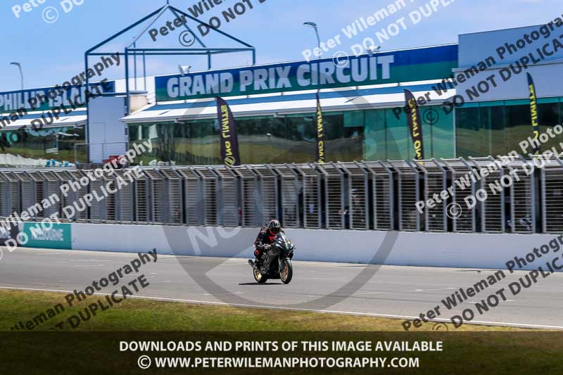 07th to 9th January 2019;Phillip Island;event digital images;motorbikes;no limits;peter wileman photography;trackday;trackday digital images