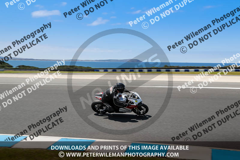 07th to 9th January 2019;Phillip Island;event digital images;motorbikes;no limits;peter wileman photography;trackday;trackday digital images