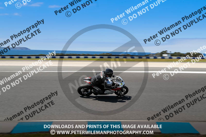 07th to 9th January 2019;Phillip Island;event digital images;motorbikes;no limits;peter wileman photography;trackday;trackday digital images